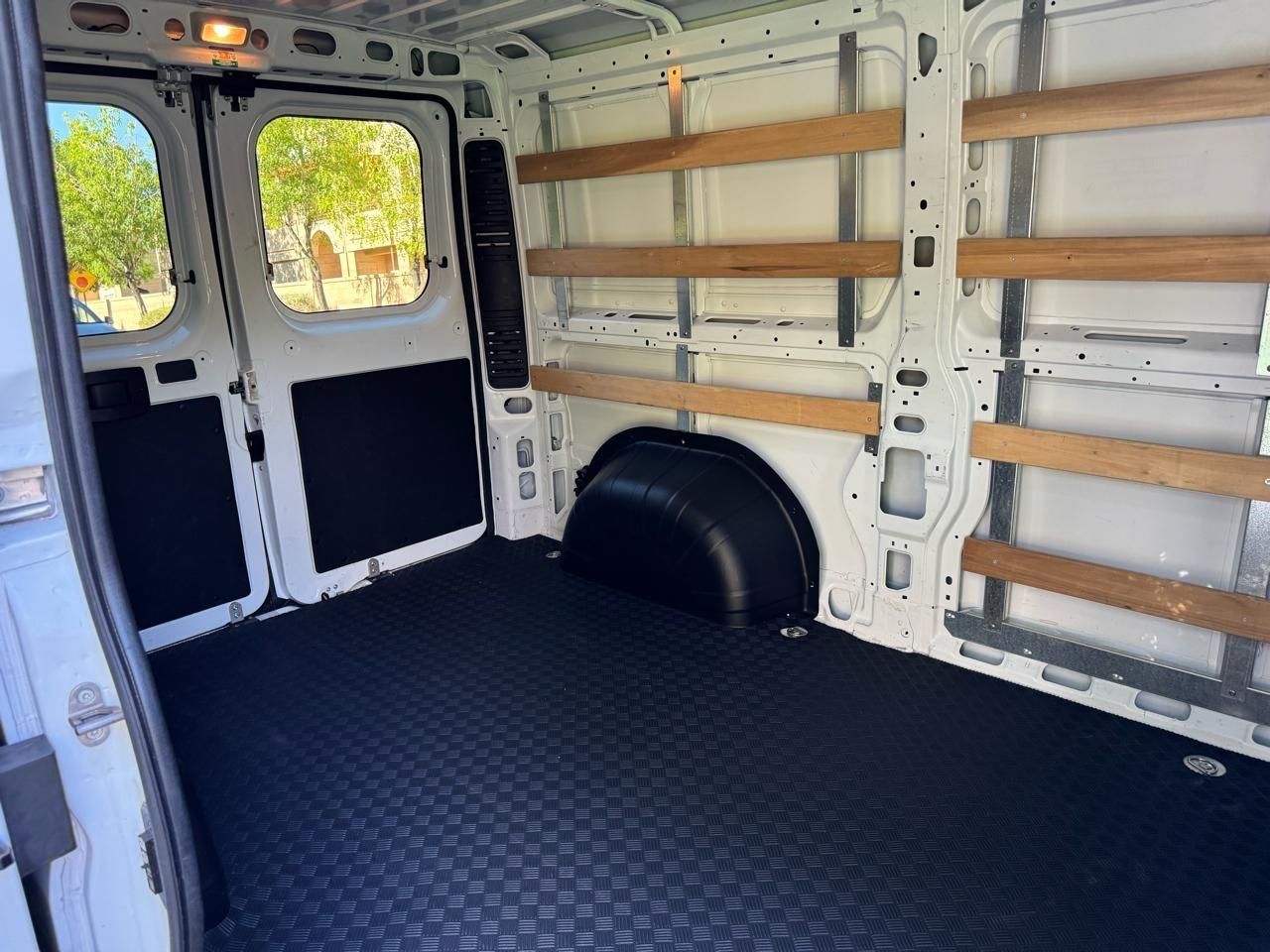 RAM Promaster 2500 Low Roof 2025