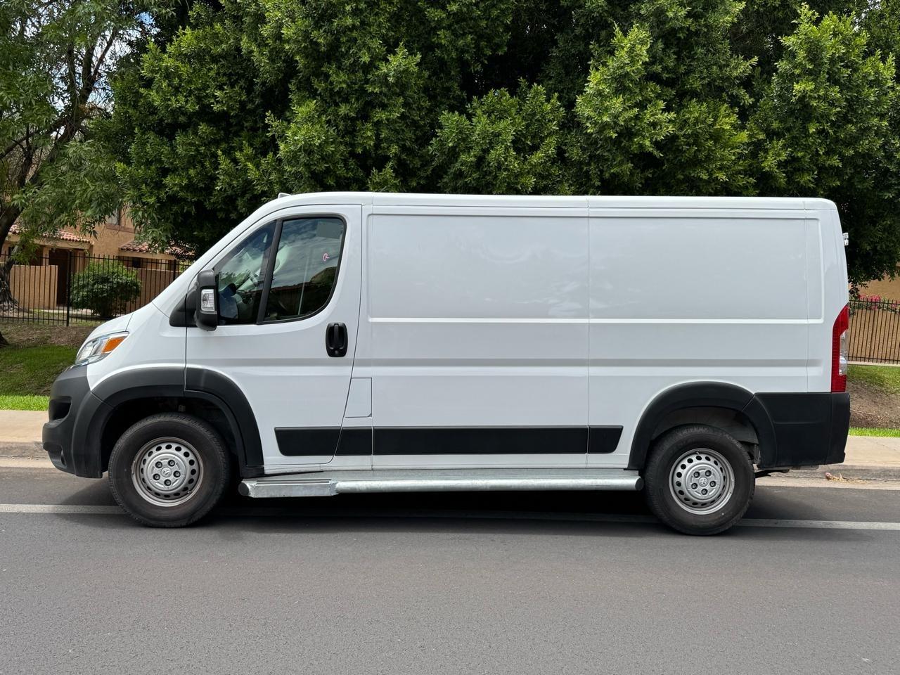 RAM Promaster 2500 Low Roof 2025