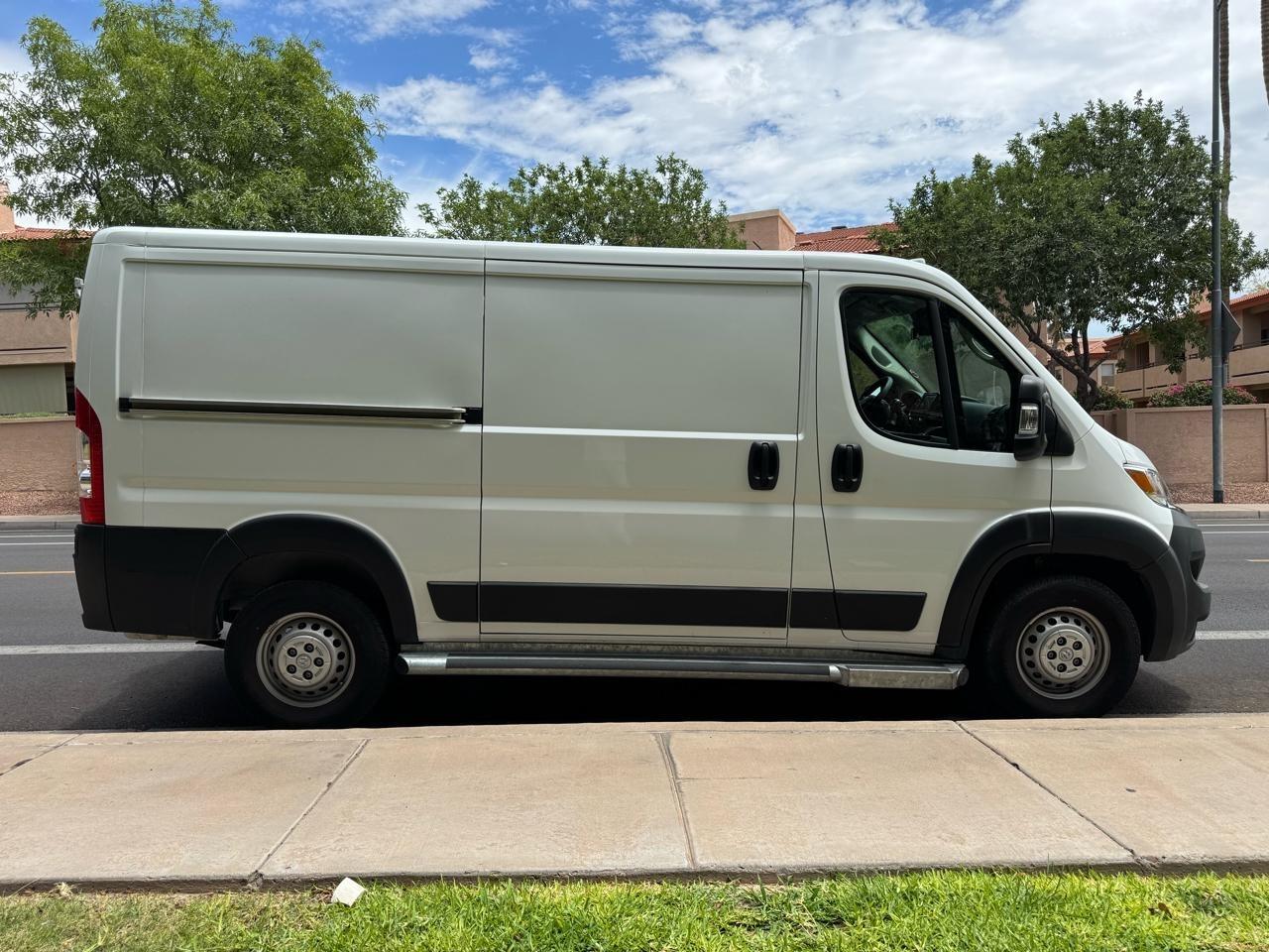 RAM Promaster 2500 Low Roof 2025