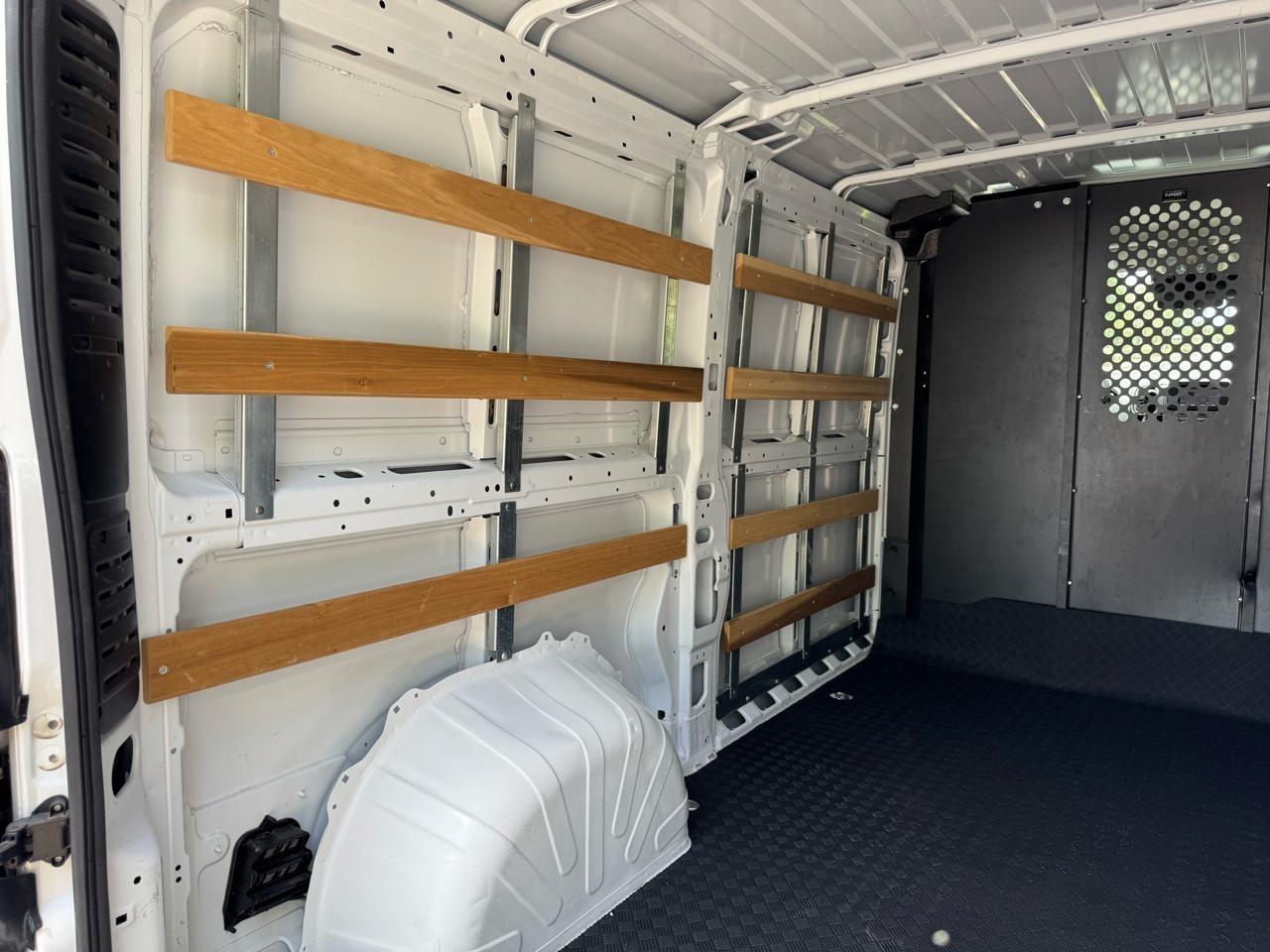 RAM Promaster 2500 Low Roof 2025
