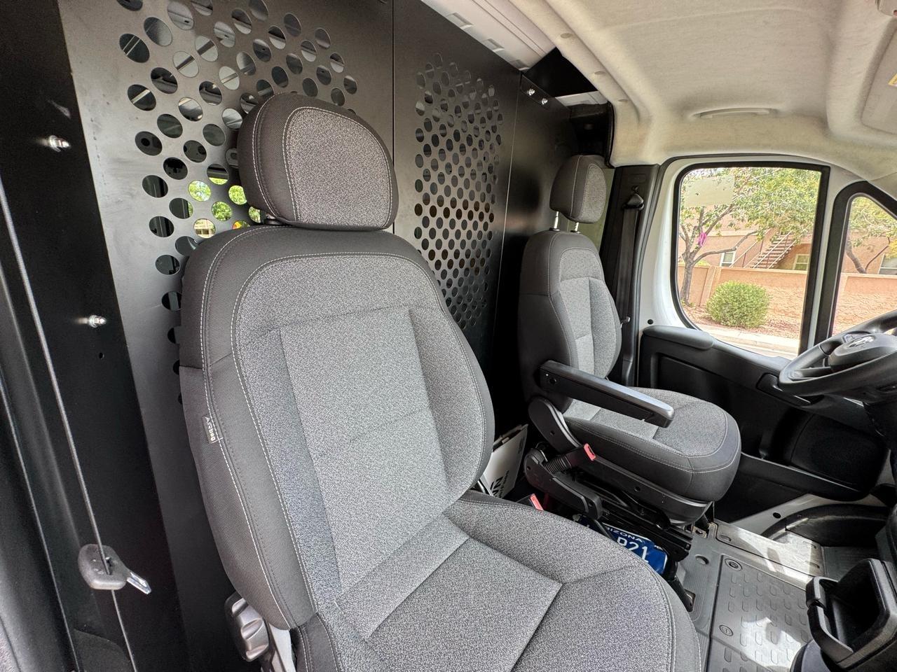 RAM Promaster 2500 Low Roof 2025