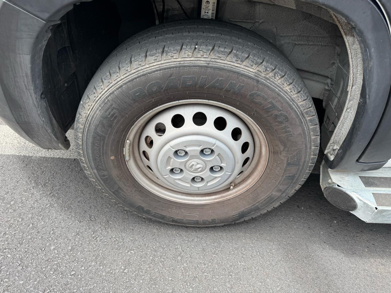 RAM Promaster 2500 Low Roof 2025