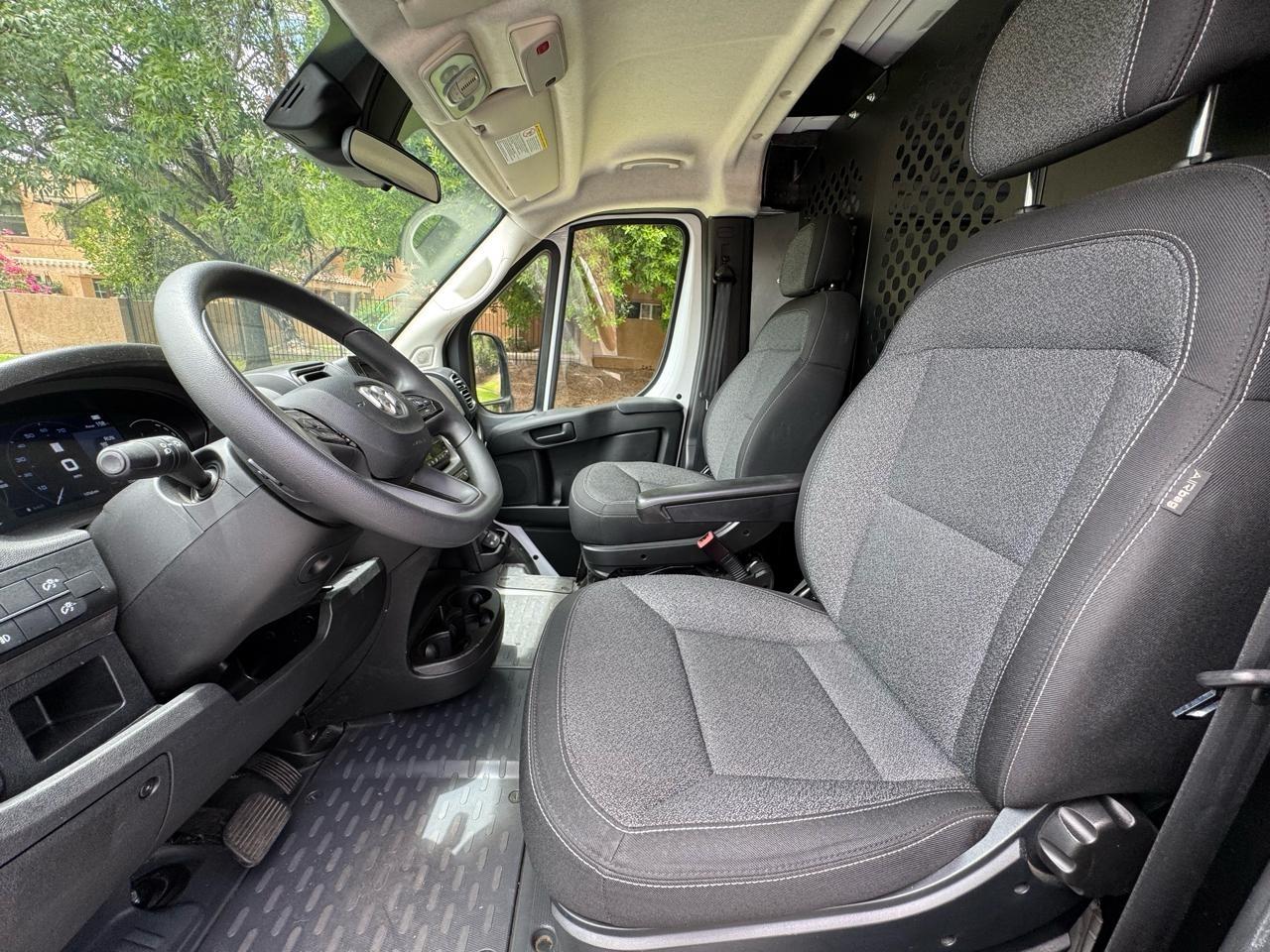 RAM Promaster 2500 Low Roof 2025