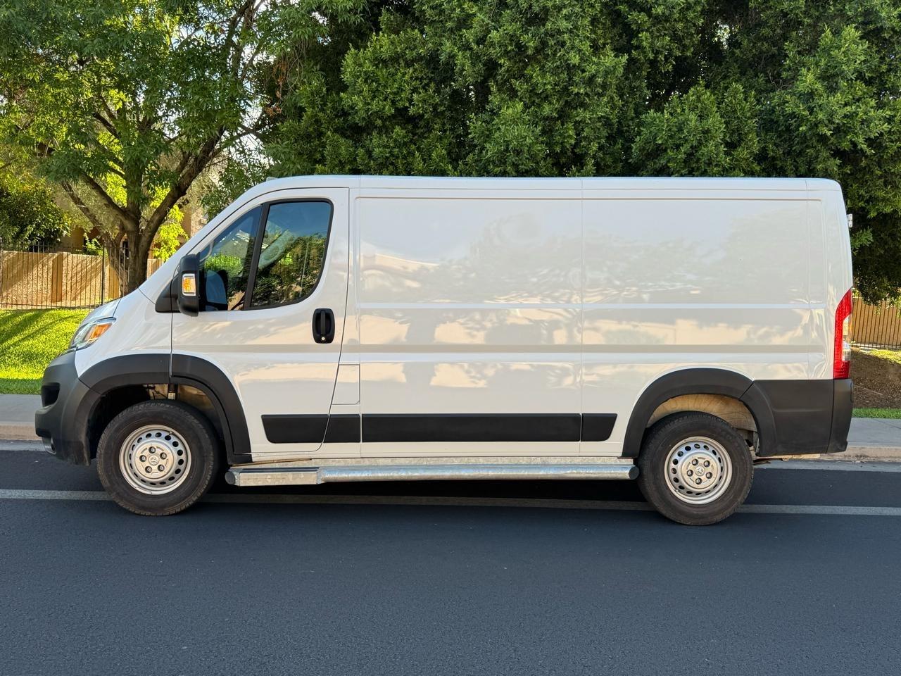 RAM Promaster 2500 Low Roof 2025
