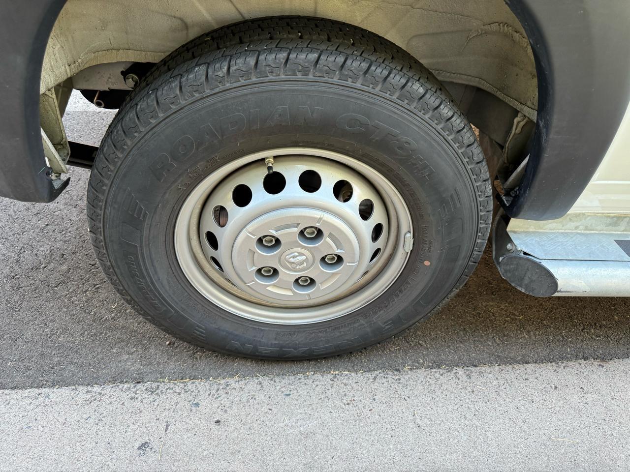 RAM Promaster 2500 Low Roof 2025