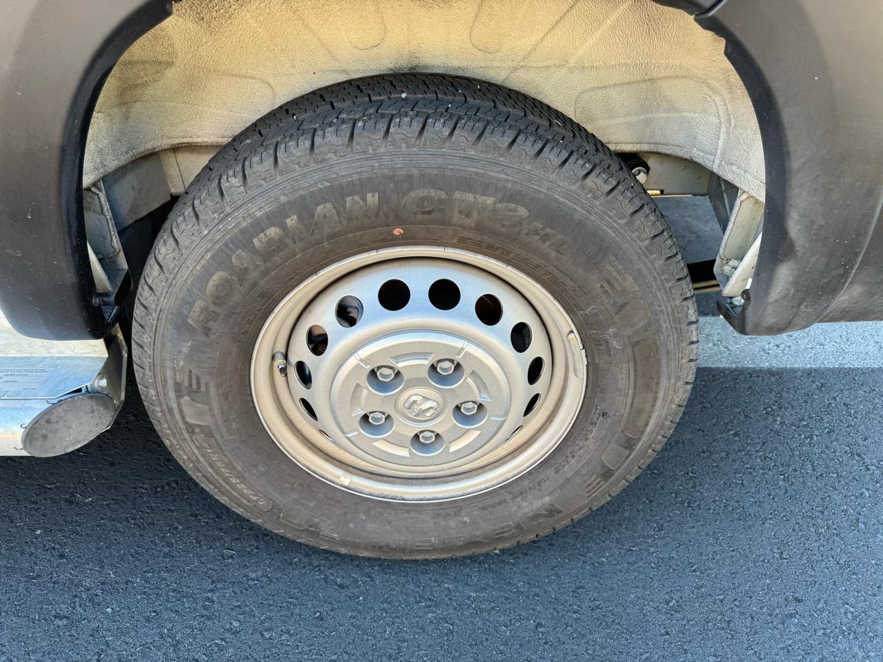 RAM Promaster 2500 Low Roof 2025