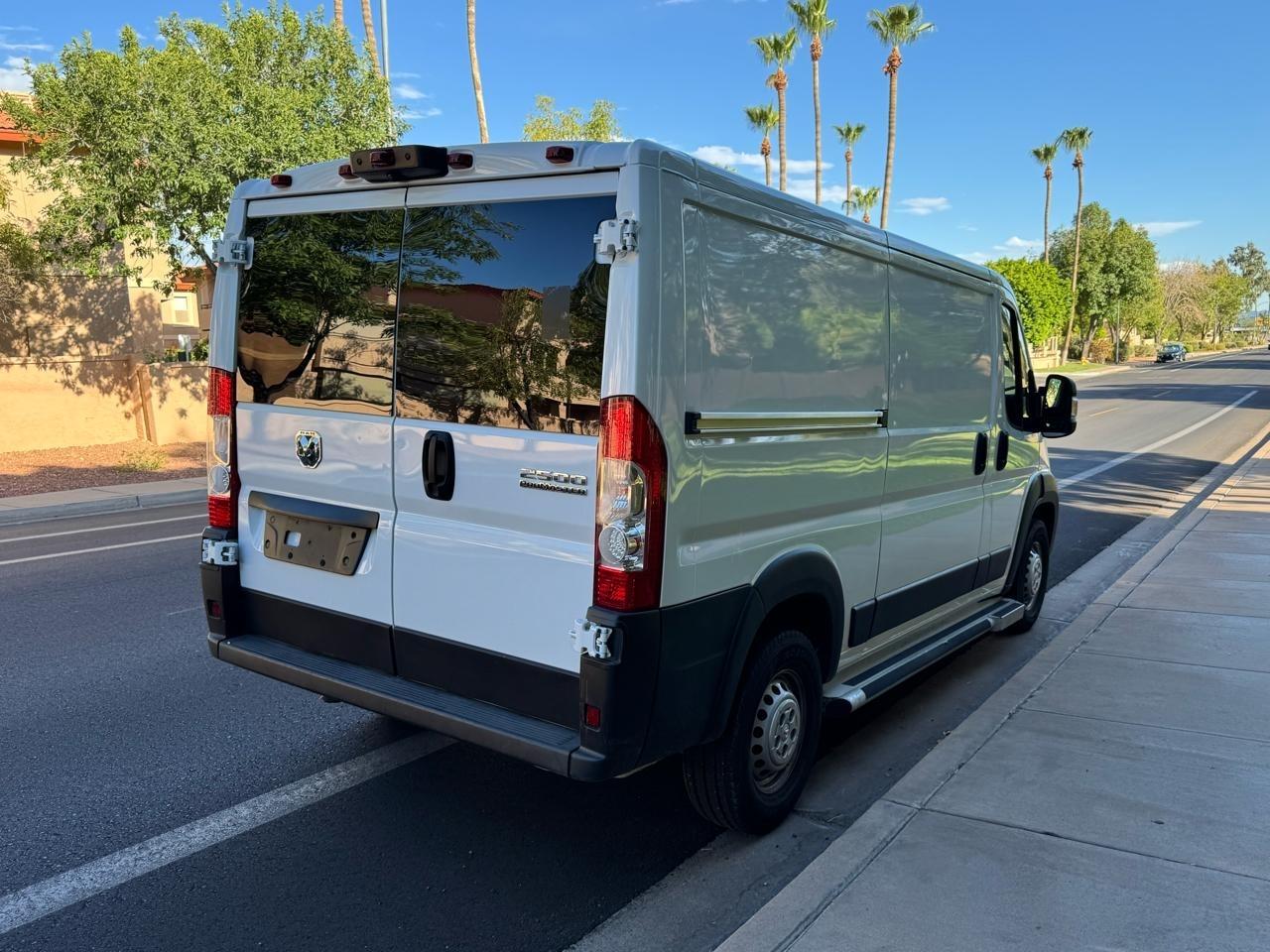RAM Promaster 2500 Low Roof 2025
