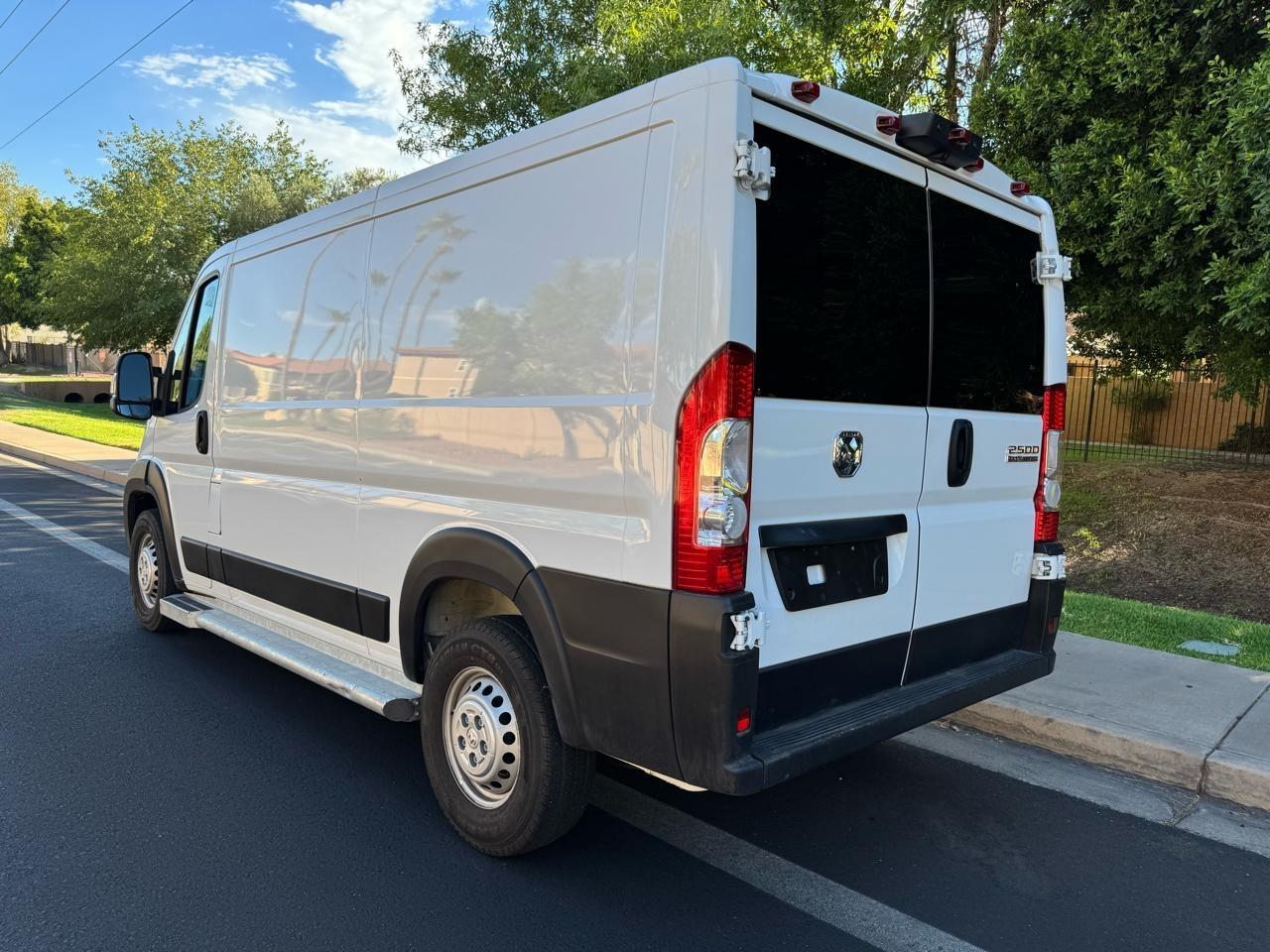 RAM Promaster 2500 Low Roof 2025