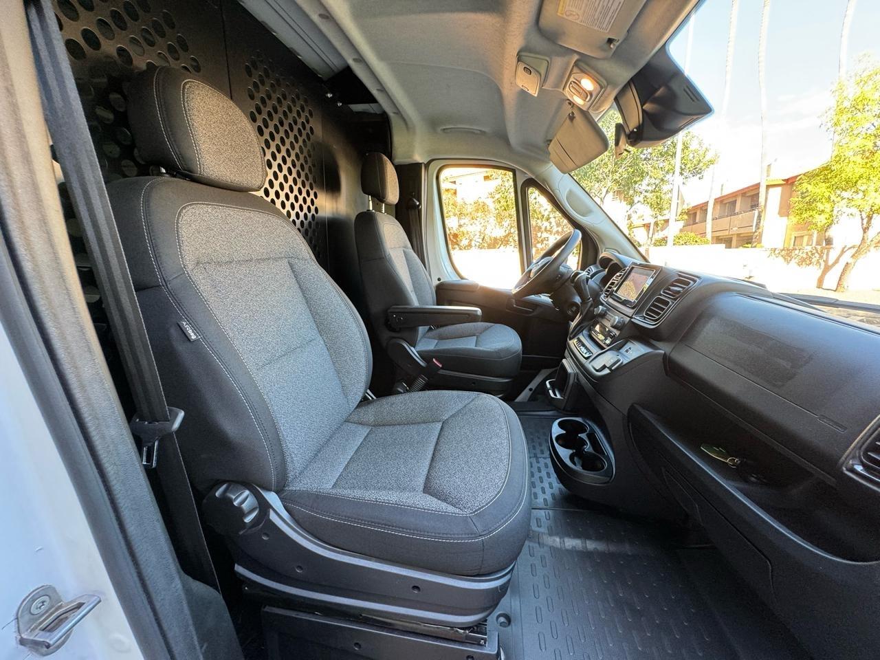 RAM Promaster 2500 Low Roof 2025
