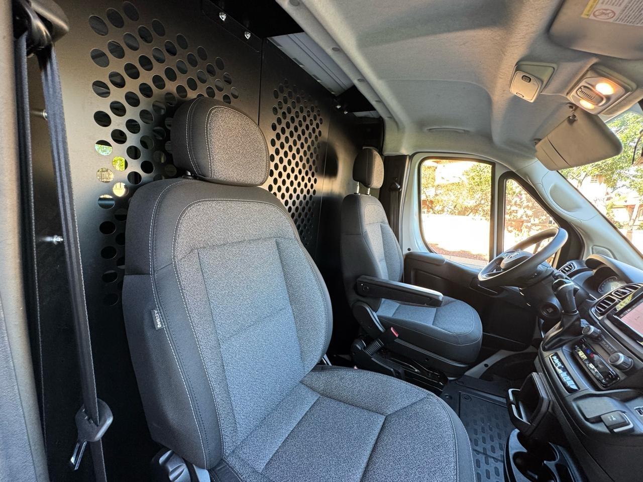 RAM Promaster 2500 Low Roof 2025