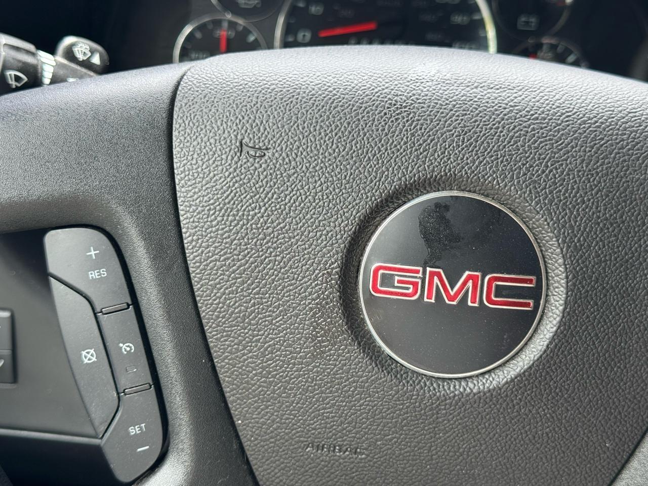 GMC Savana G2500 Cargo 2025