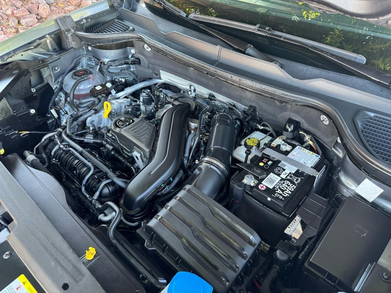 Volkswagen Taos SE 2024