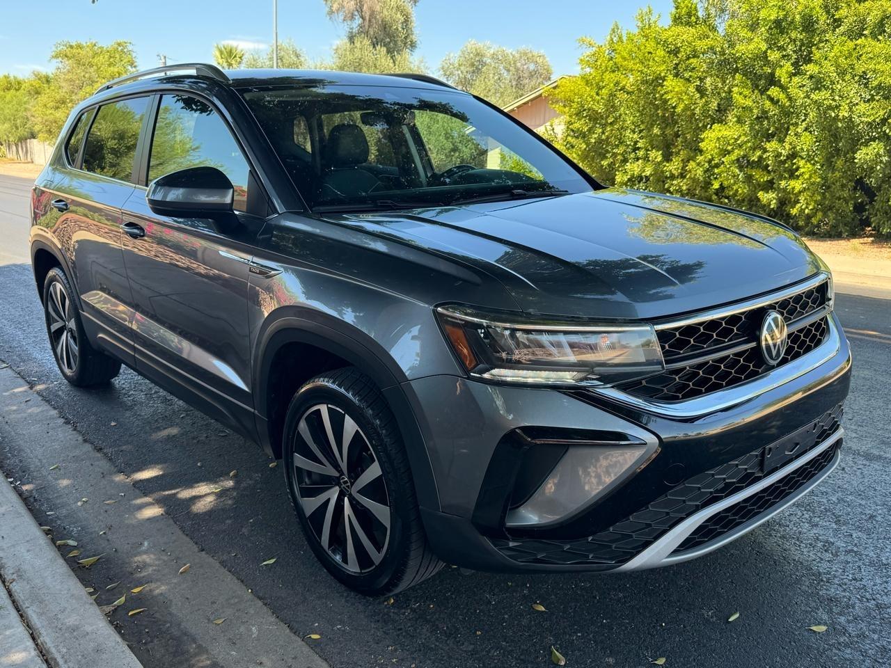 Volkswagen Taos SE 2024