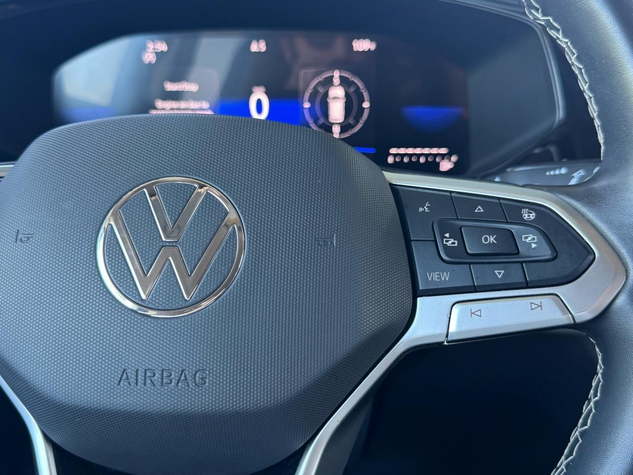 Volkswagen Taos SE 2024