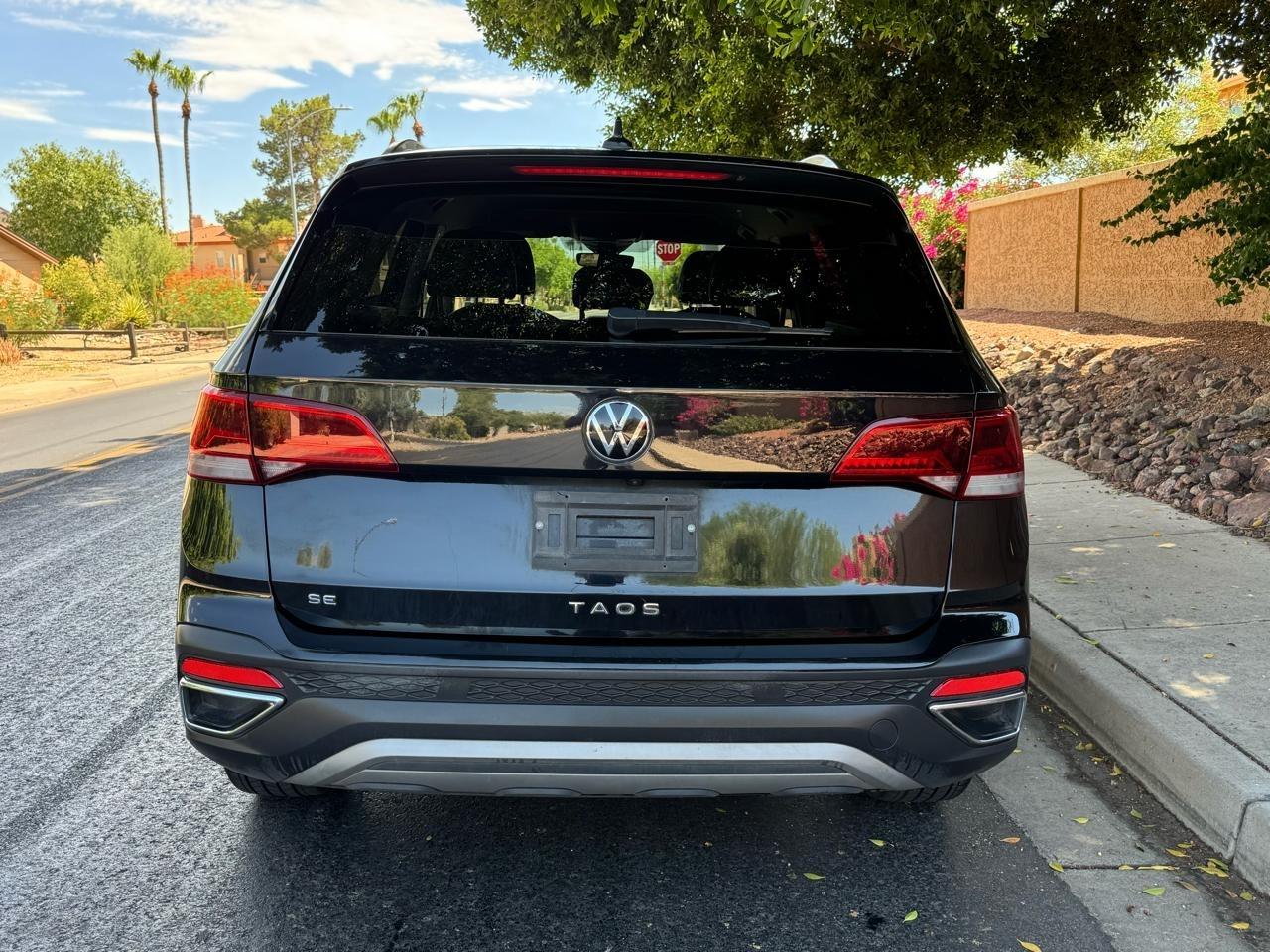 Volkswagen Taos SE 2024