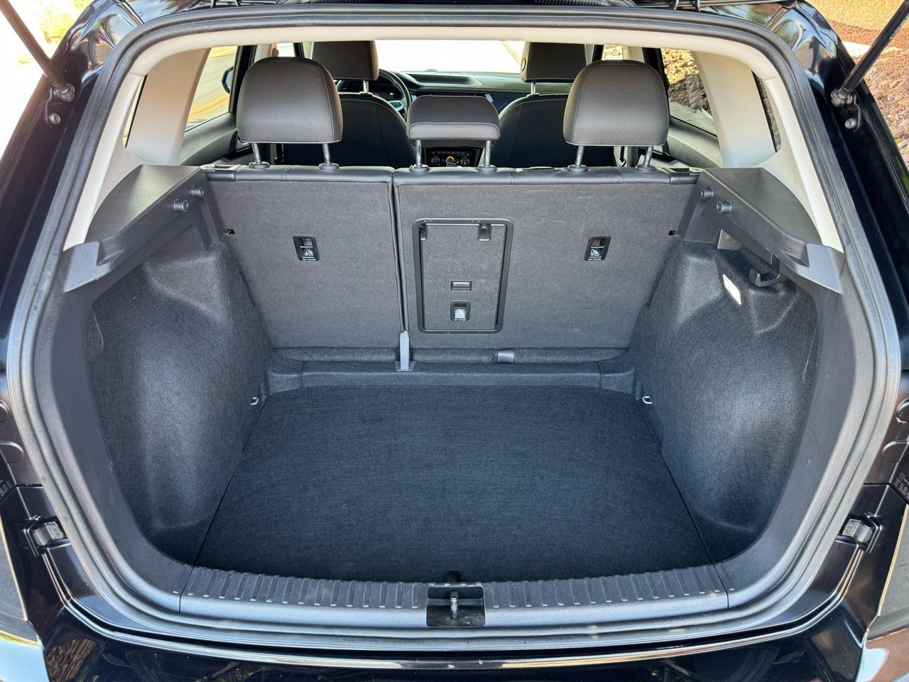 Volkswagen Taos SE 2024