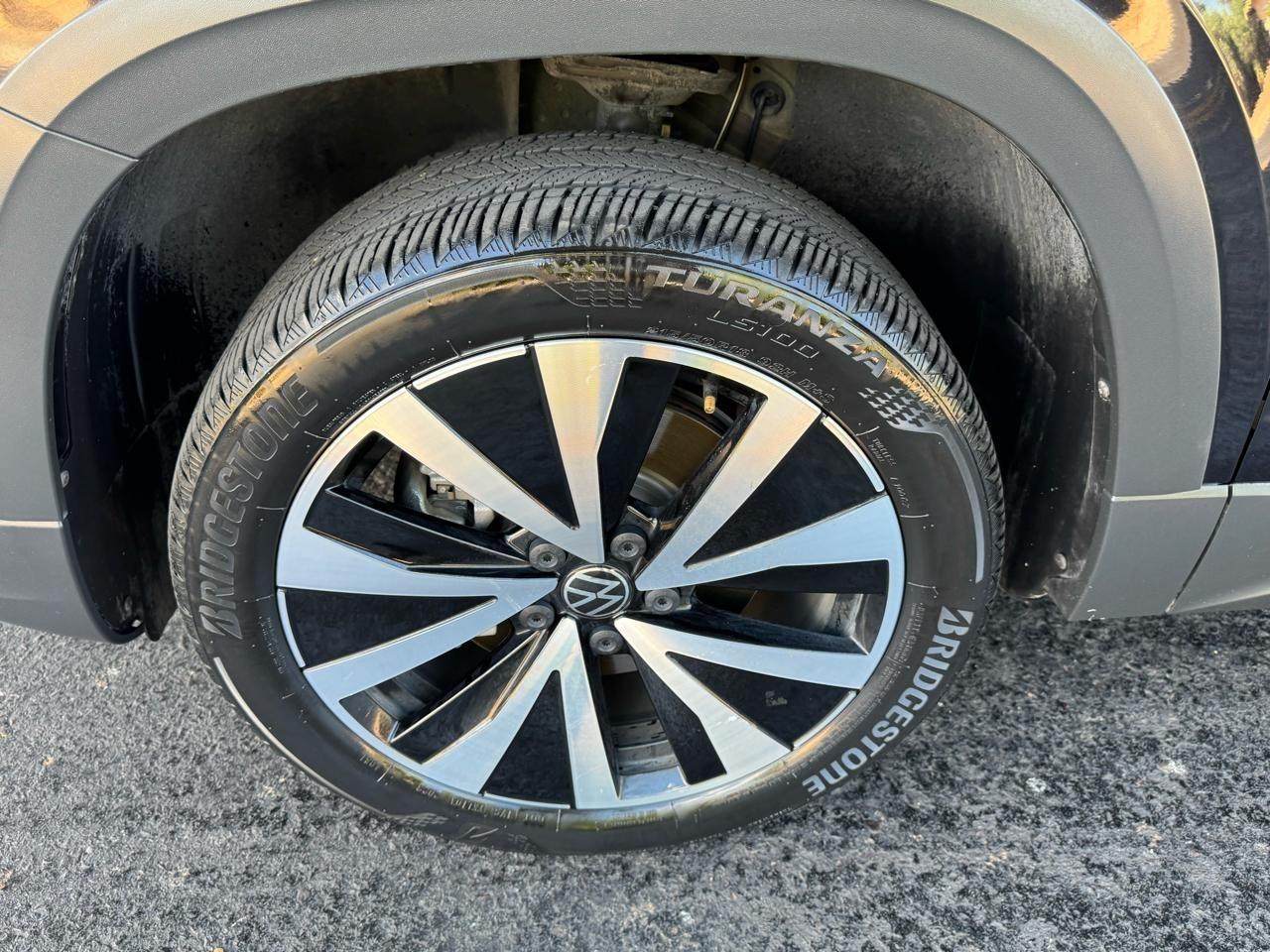 Volkswagen Taos SE 2024