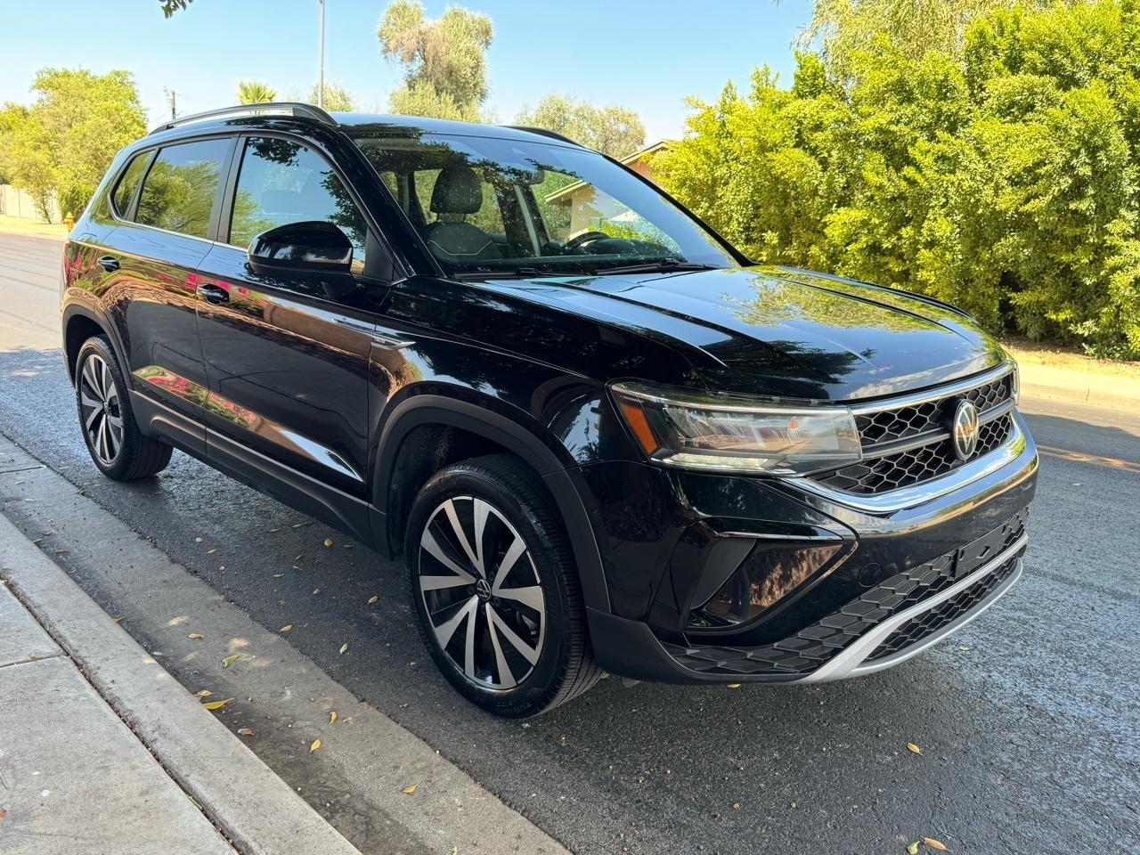 Volkswagen Taos SE 2024