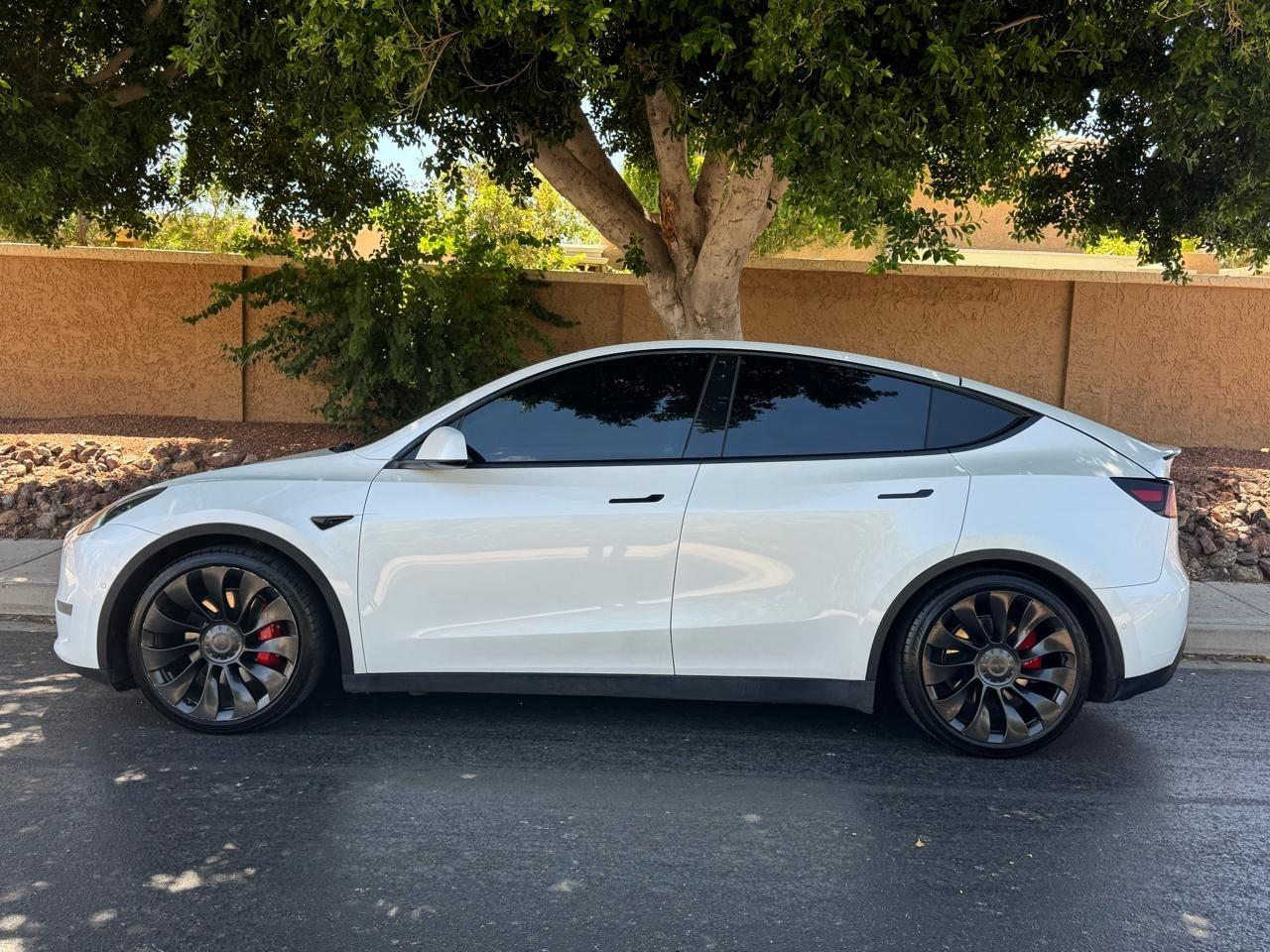 Tesla Model Y Performance 2022
