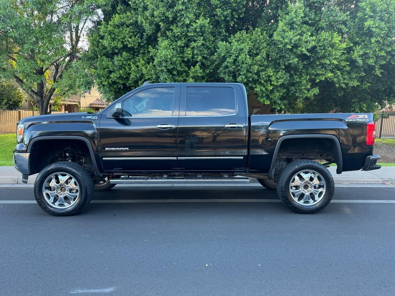 GMC Sierra 1500 SLT Crew Cab Long Box 4WD 2015