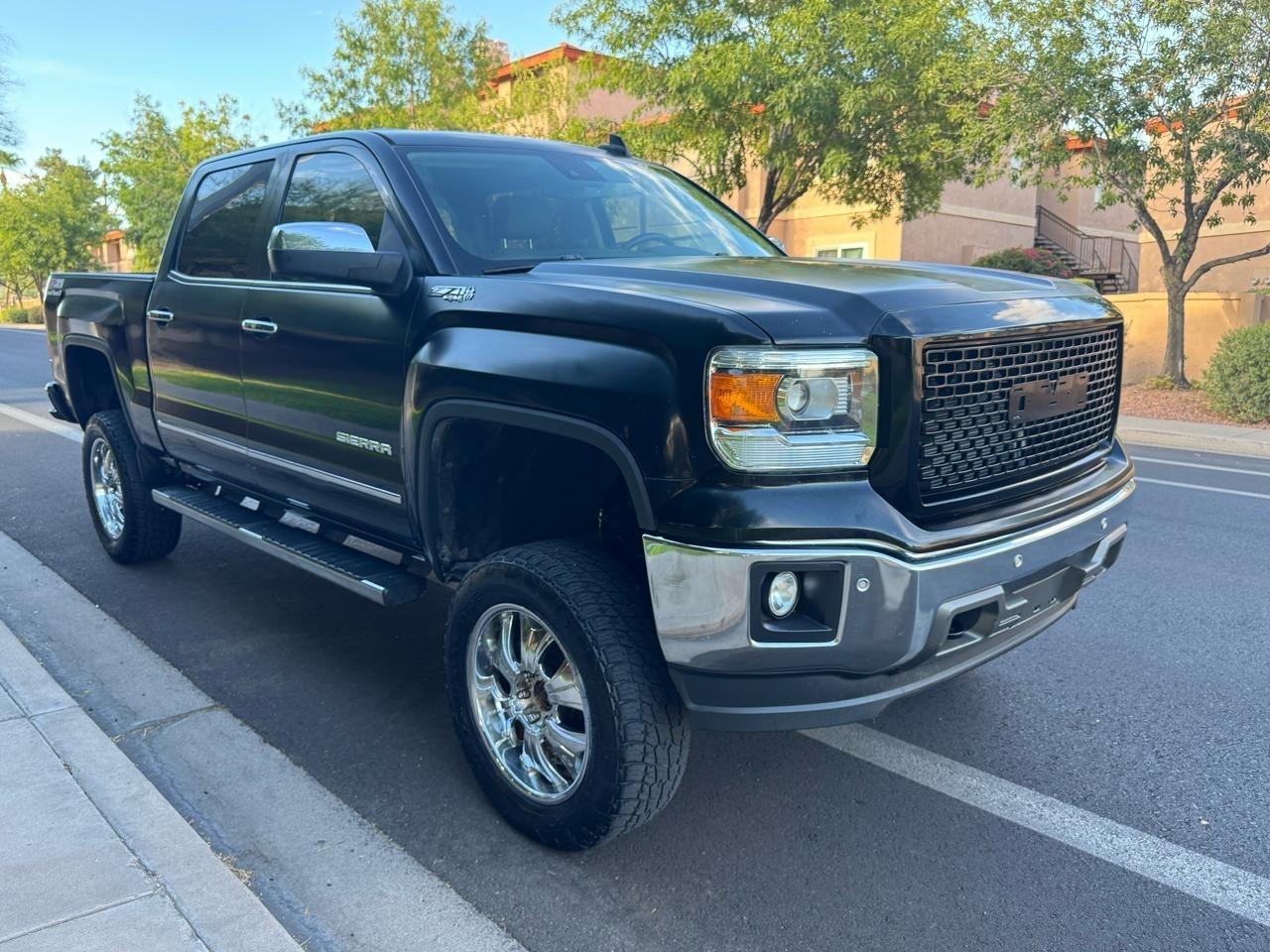 GMC Sierra 1500 SLT Crew Cab Long Box 4WD 2015
