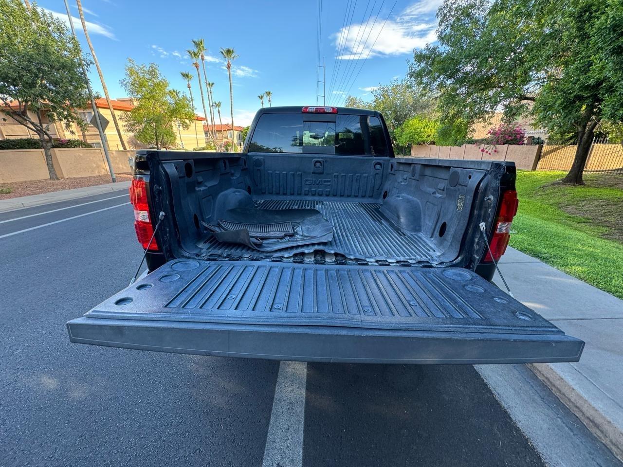 GMC Sierra 1500 SLT Crew Cab Long Box 4WD 2015