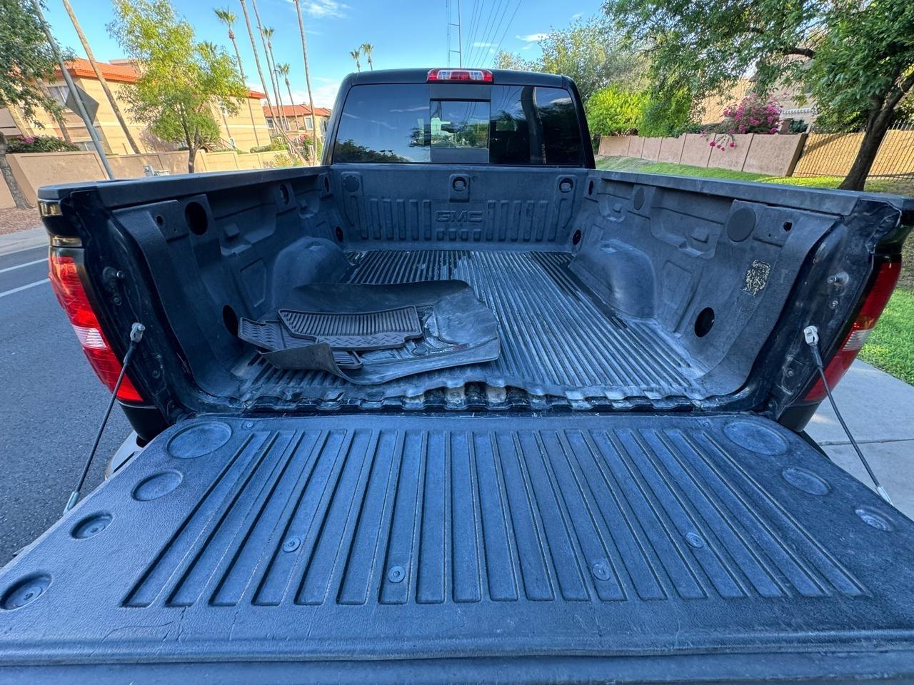 GMC Sierra 1500 SLT Crew Cab Long Box 4WD 2015