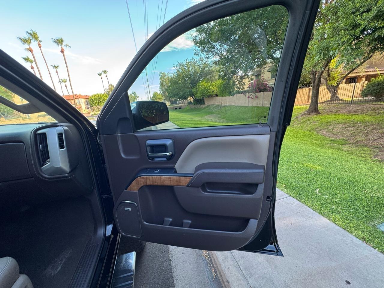 GMC Sierra 1500 SLT Crew Cab Long Box 4WD 2015