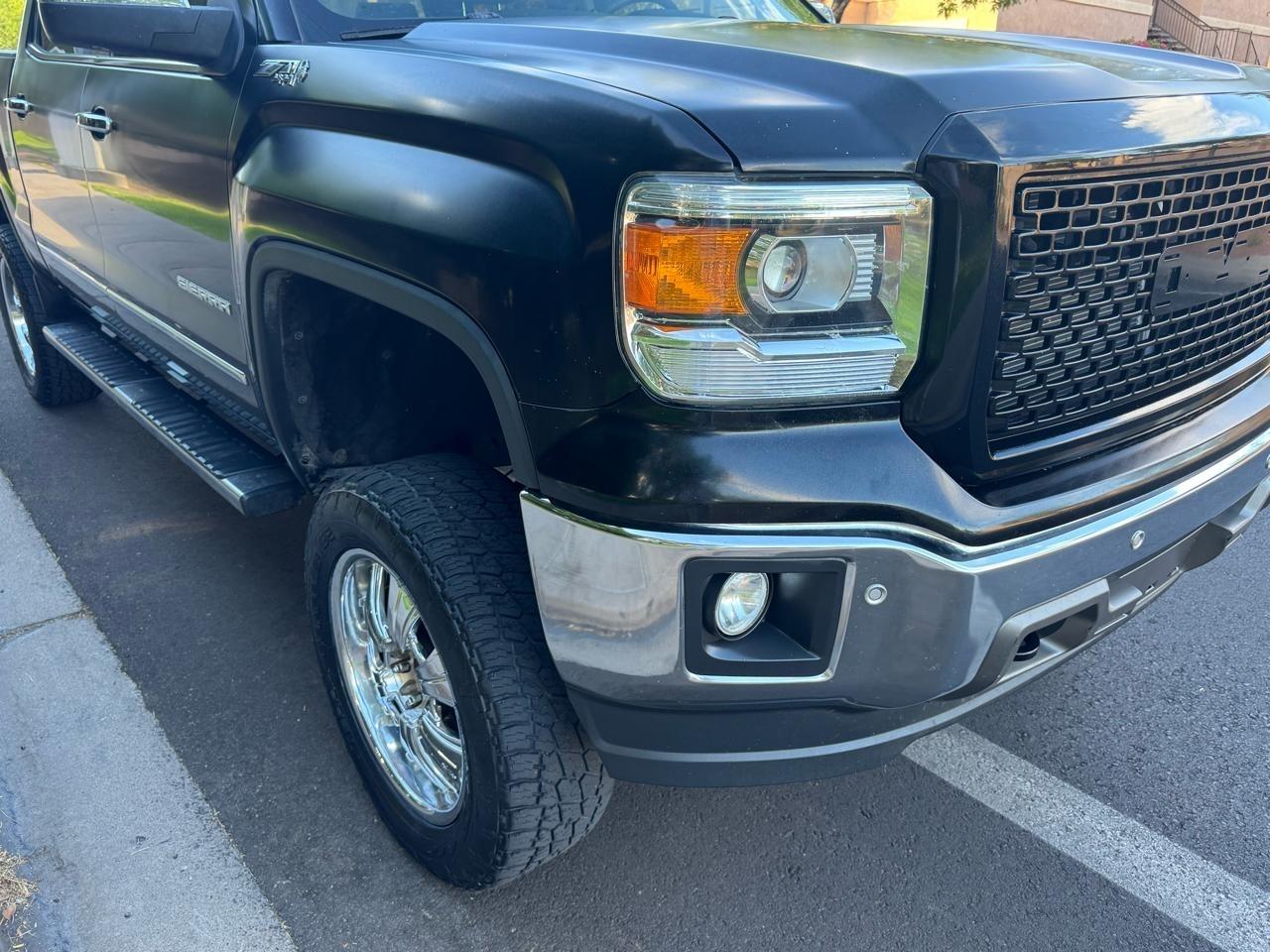 GMC Sierra 1500 SLT Crew Cab Long Box 4WD 2015