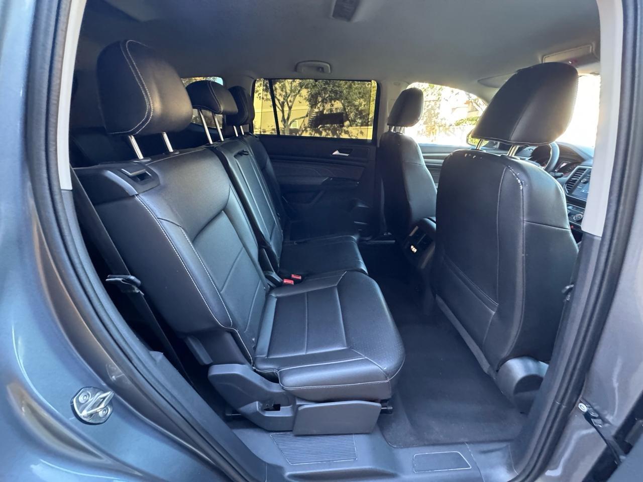 Volkswagen Atlas V6 SE w/Technology 4MOTION 2021