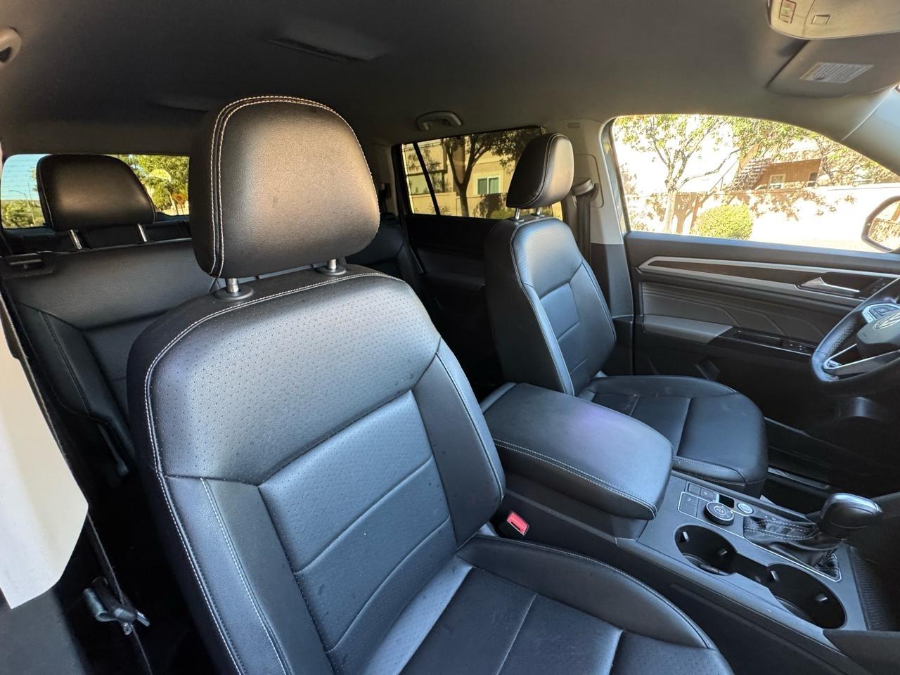 Volkswagen Atlas V6 SE w/Technology 4MOTION 2021