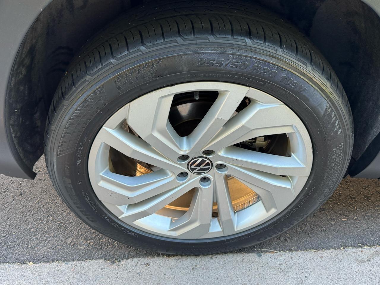 Volkswagen Atlas V6 SE w/Technology 4MOTION 2021