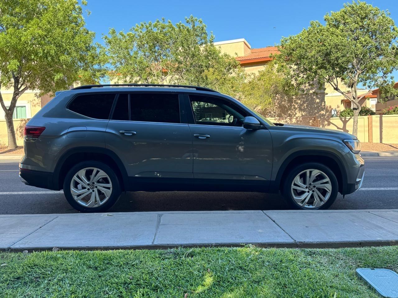 Volkswagen Atlas V6 SE w/Technology 4MOTION 2021