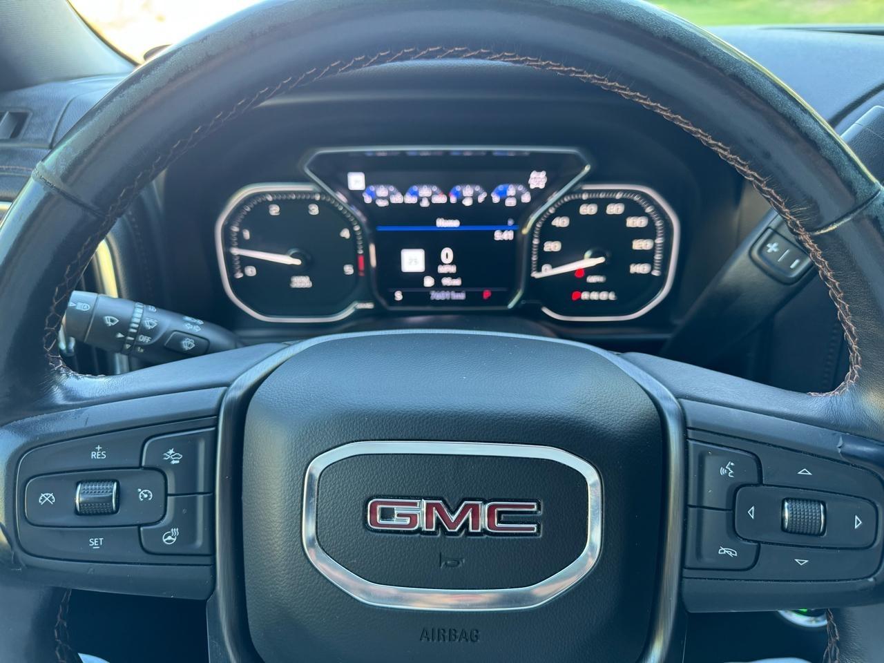 GMC Sierra 2500HD AT4 Crew Cab 4WD 2020