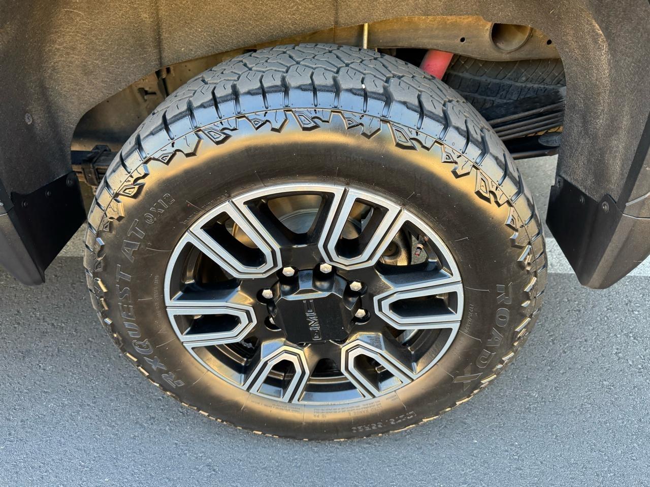 GMC Sierra 2500HD AT4 Crew Cab 4WD 2020