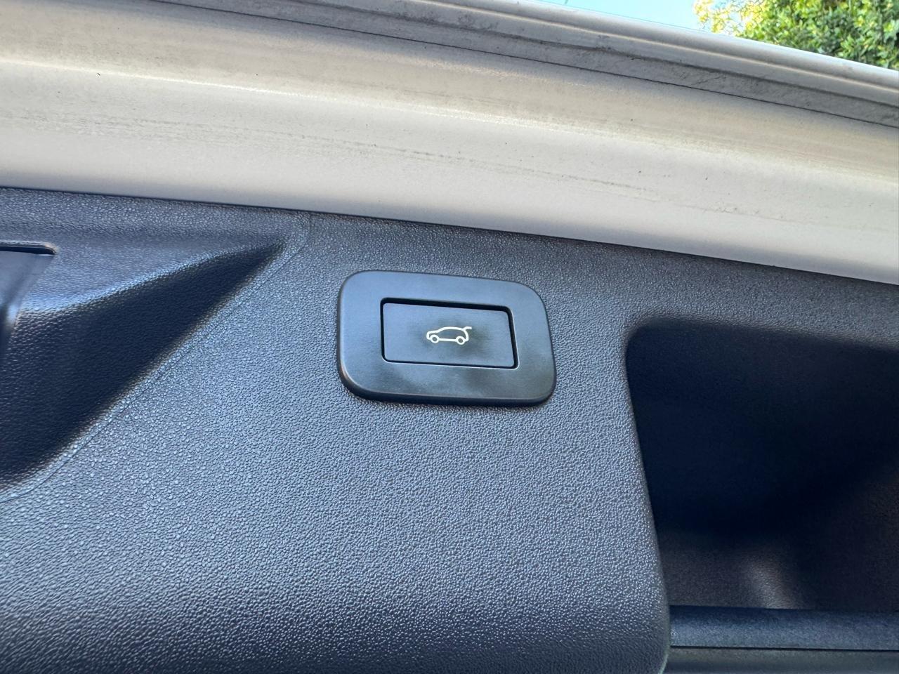 2023 Land Rover Discovery Sport S - Photo 29