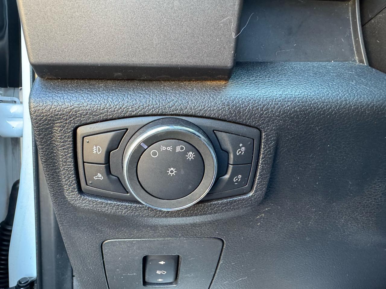 Ford F-150 XLT SuperCrew 5.5-ft. Bed 2WD 2015