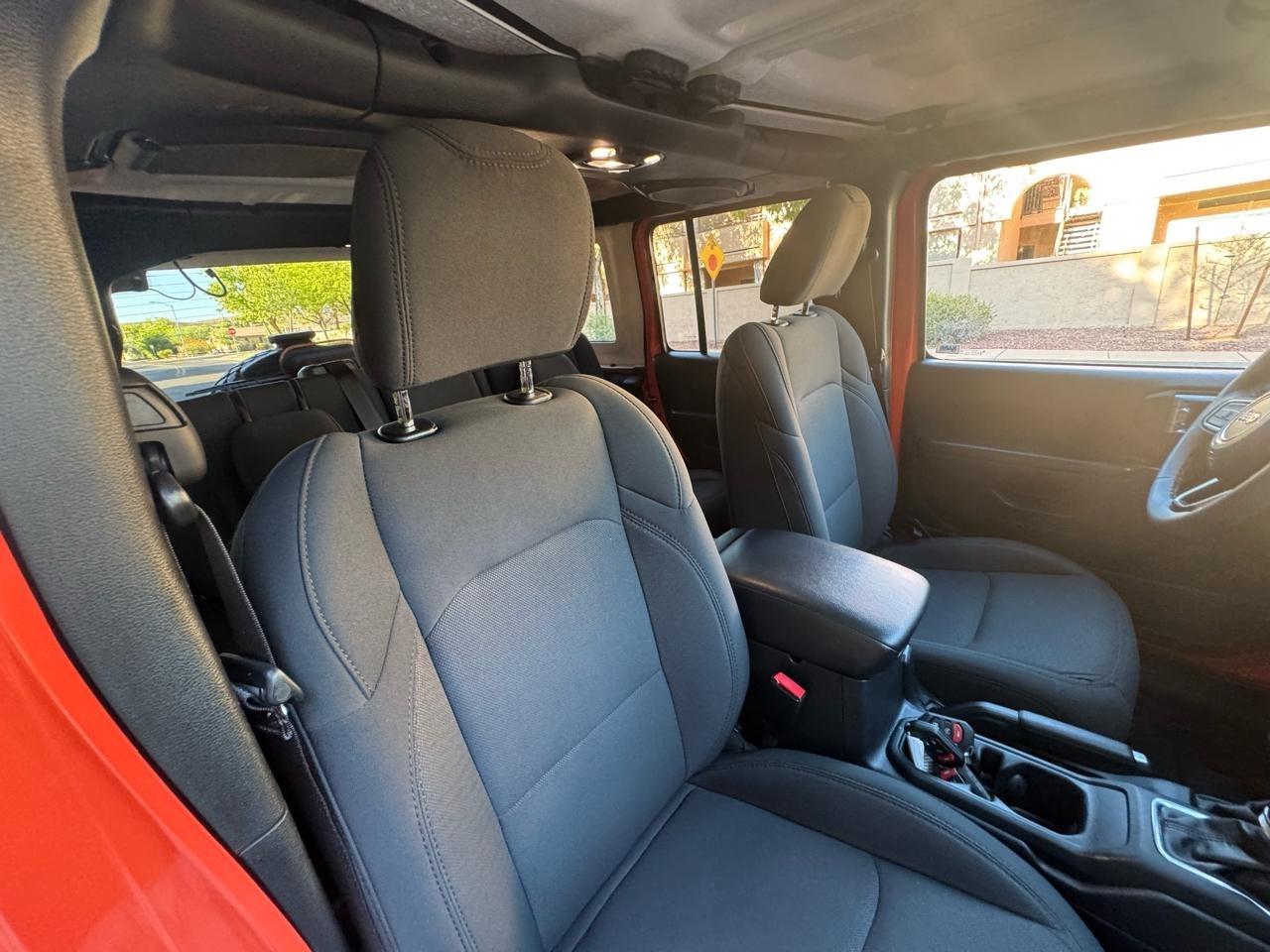 Jeep Wrangler 4xe Unlimited High Altitude 2023