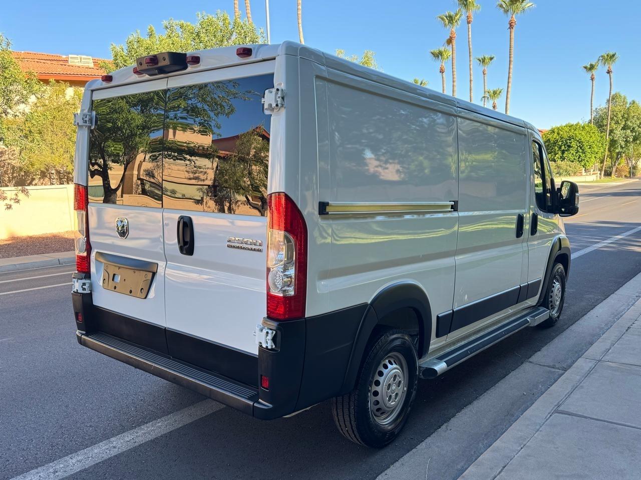 RAM Promaster 2500 Low Roof 2025