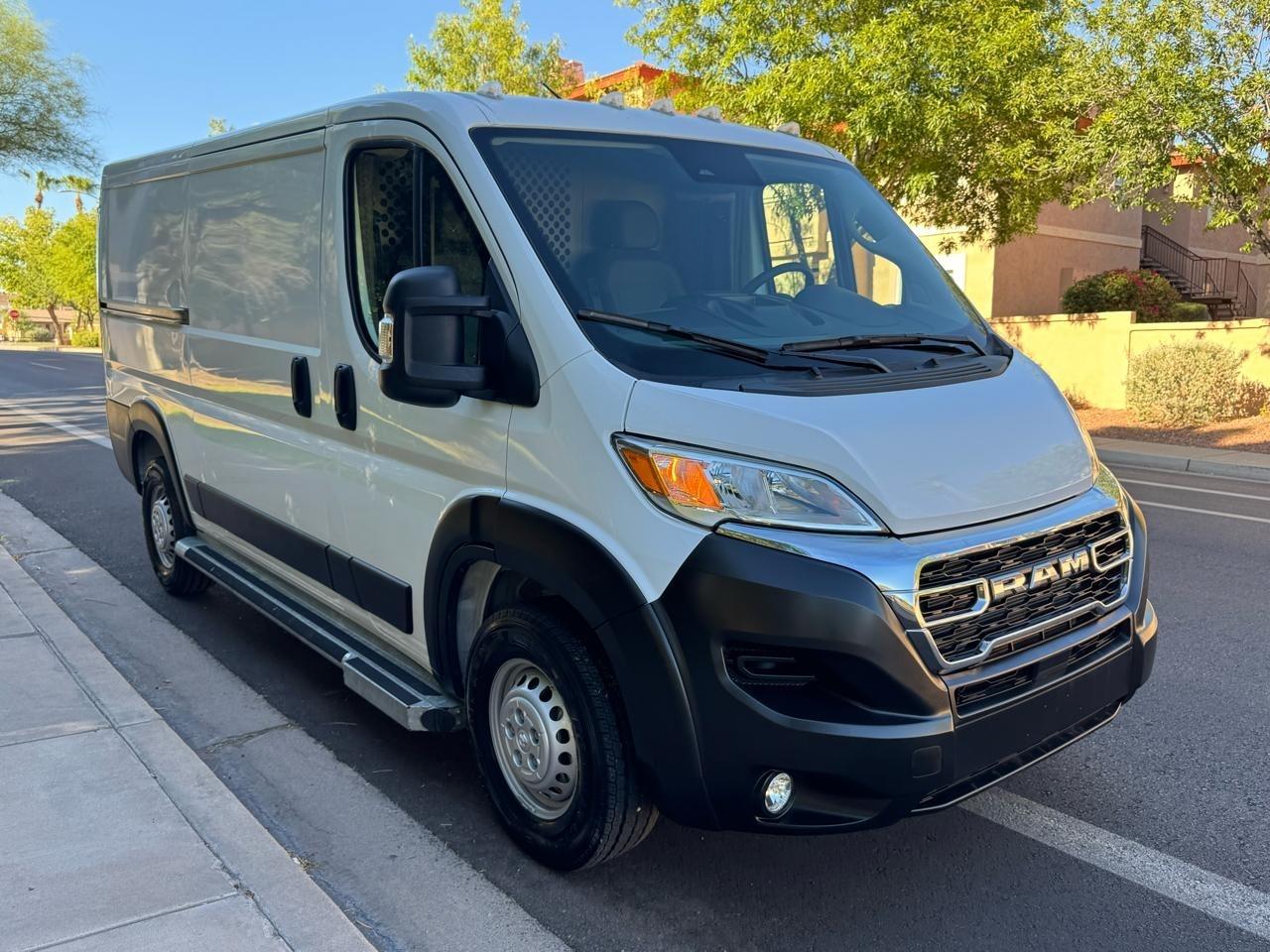 RAM Promaster 2500 Low Roof 2025