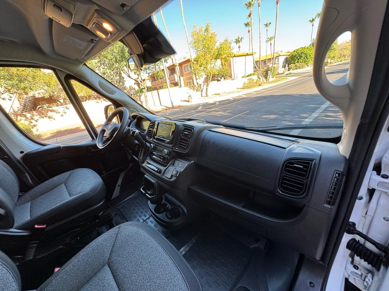 RAM Promaster 2500 Low Roof 2025