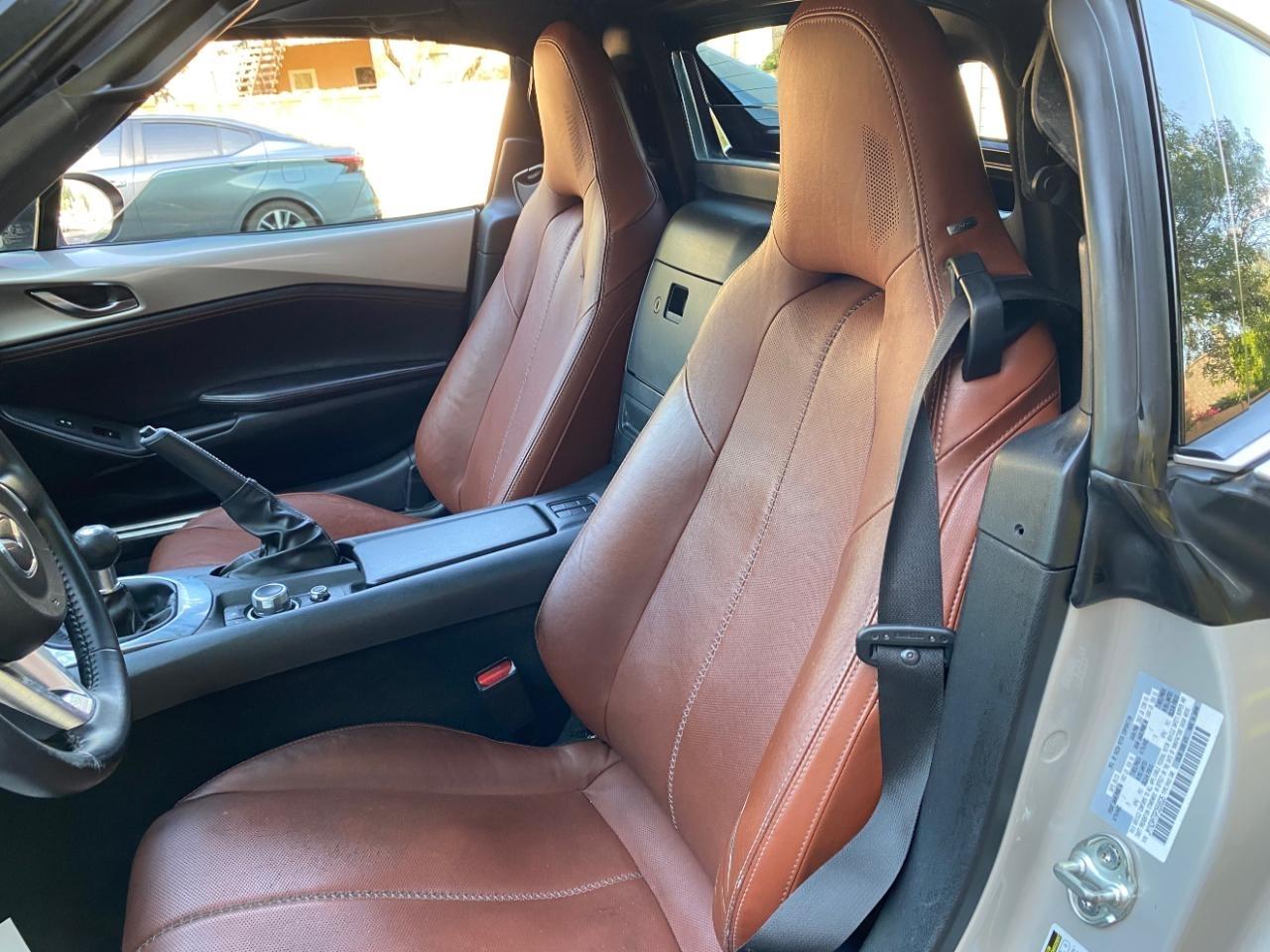 Mazda MX-5 Miata RF Grand Touring 6AT 2023