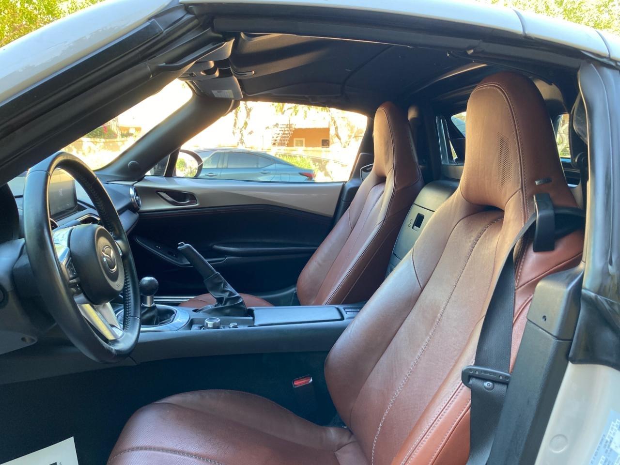 Mazda MX-5 Miata RF Grand Touring 6AT 2023