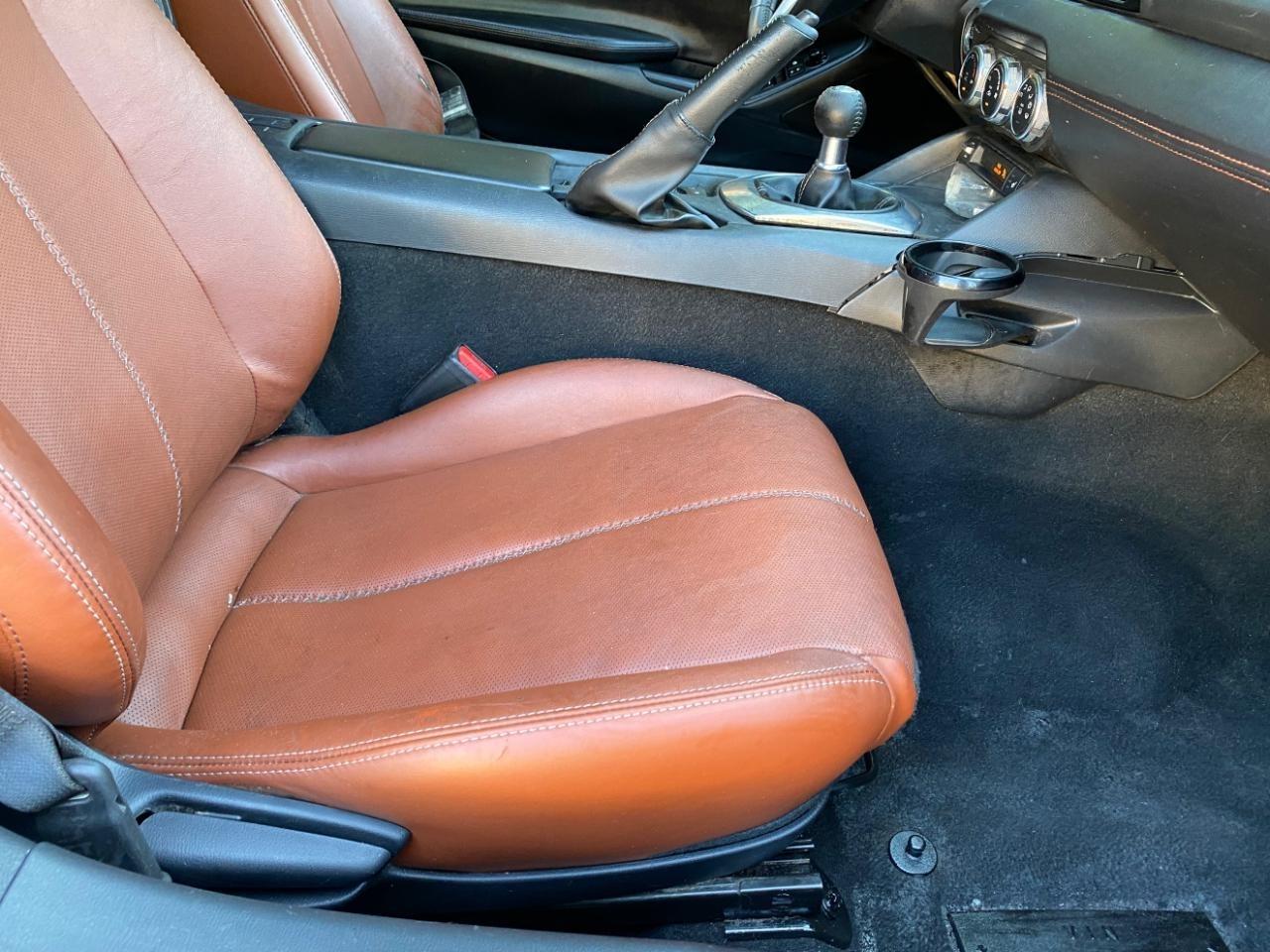Mazda MX-5 Miata RF Grand Touring 6AT 2023