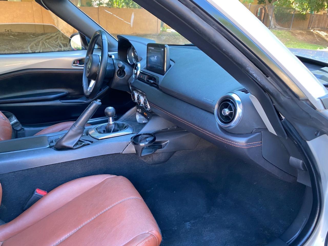 Mazda MX-5 Miata RF Grand Touring 6AT 2023