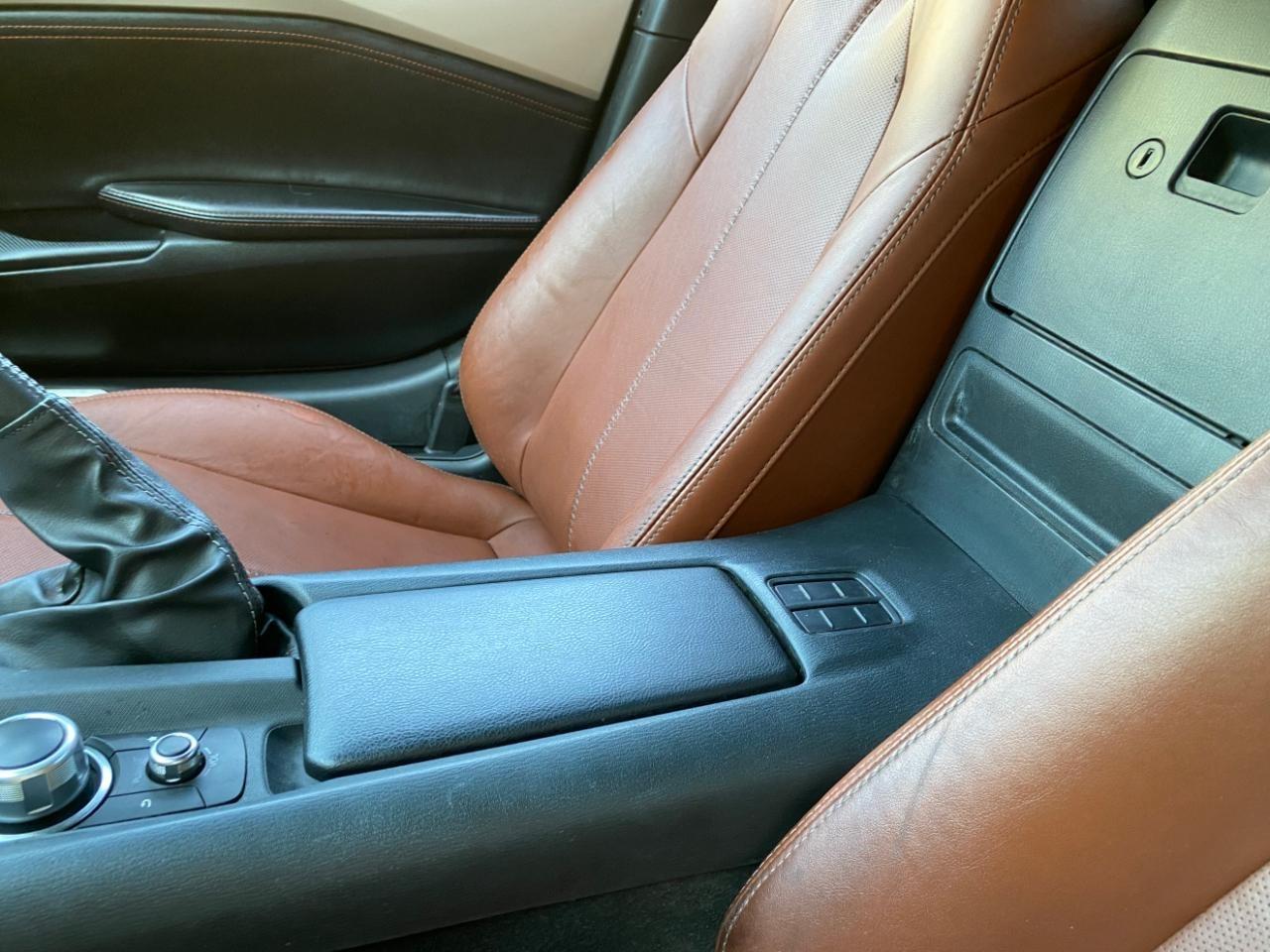 Mazda MX-5 Miata RF Grand Touring 6AT 2023