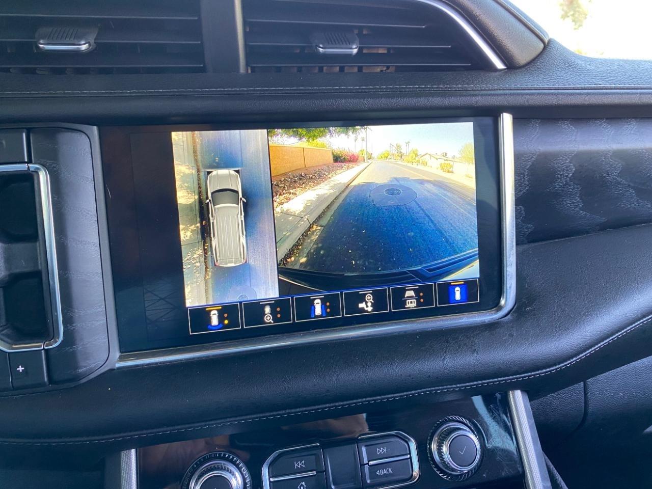 GMC Yukon Denali 4WD 2022