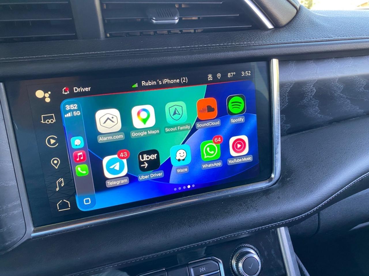 GMC Yukon Denali 4WD 2022