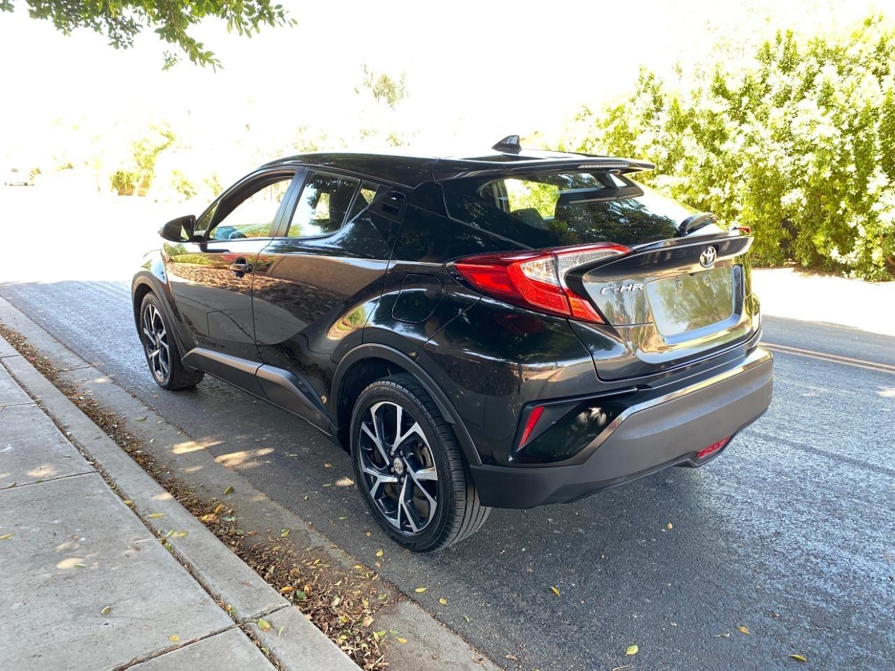Toyota C-HR XLE Premium 2018