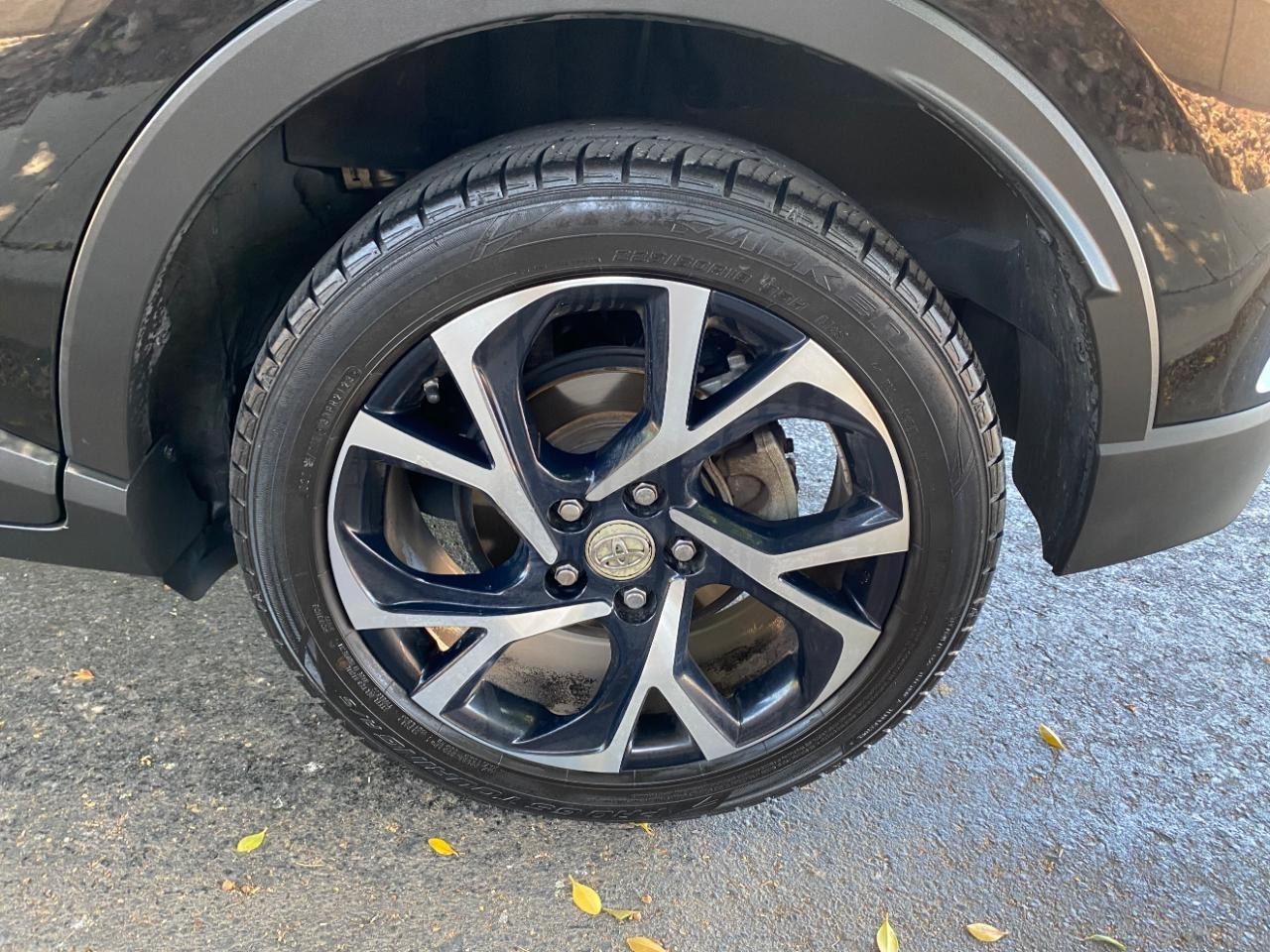 Toyota C-HR XLE Premium 2018